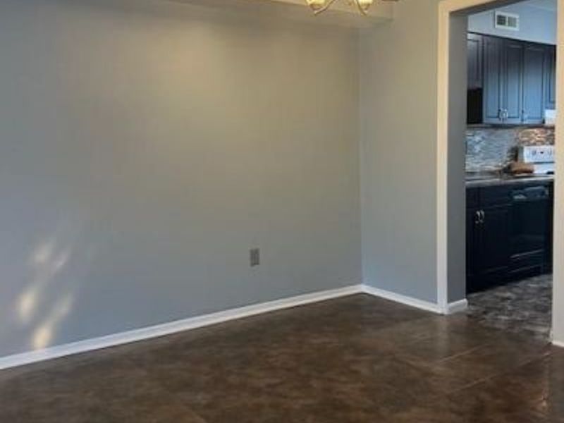 2020 S Breiel Boulevard, Middletown, OH 45044 Photo 11