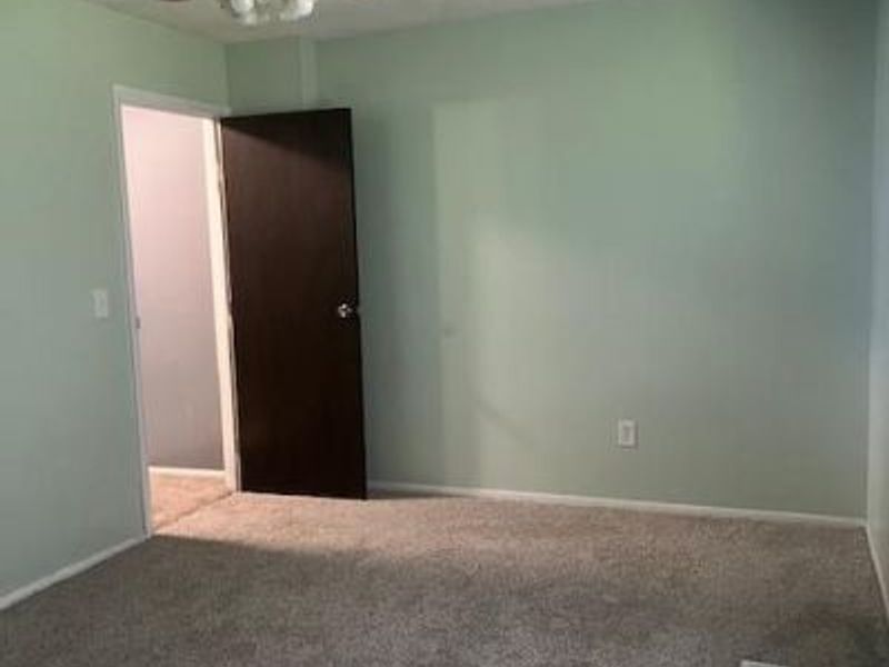 2020 S Breiel Boulevard, Middletown, OH 45044 Photo 17