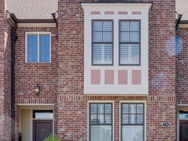 724 4th Avenue North , Nashville, TN 37219