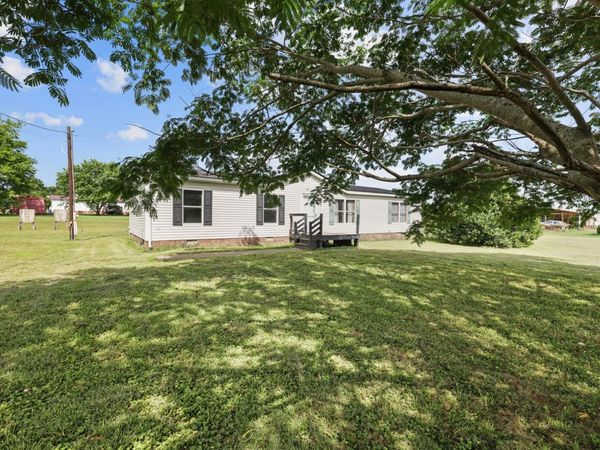 1572 Old Nashville Dirt Rd , Shelbyville, TN 37160
