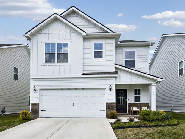 2232 Robert Gwynne Dr , Smyrna, TN 37167