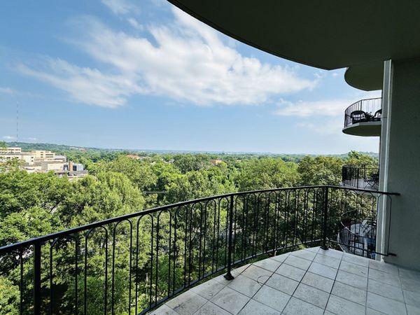 4215 Harding Pike , Unit 903, Nashville, TN 37205
