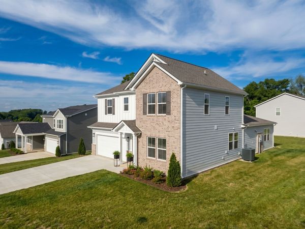 2366 Williamsport Landing , Columbia, TN 38401
