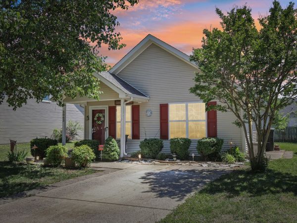 5063 Boyd Dr, Murfreesboro, TN 37129