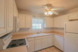 516 Arlington Drive photo 4