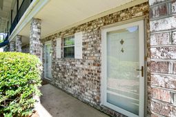 516 Arlington Drive photo 4