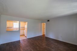 516 Arlington Drive photo 4