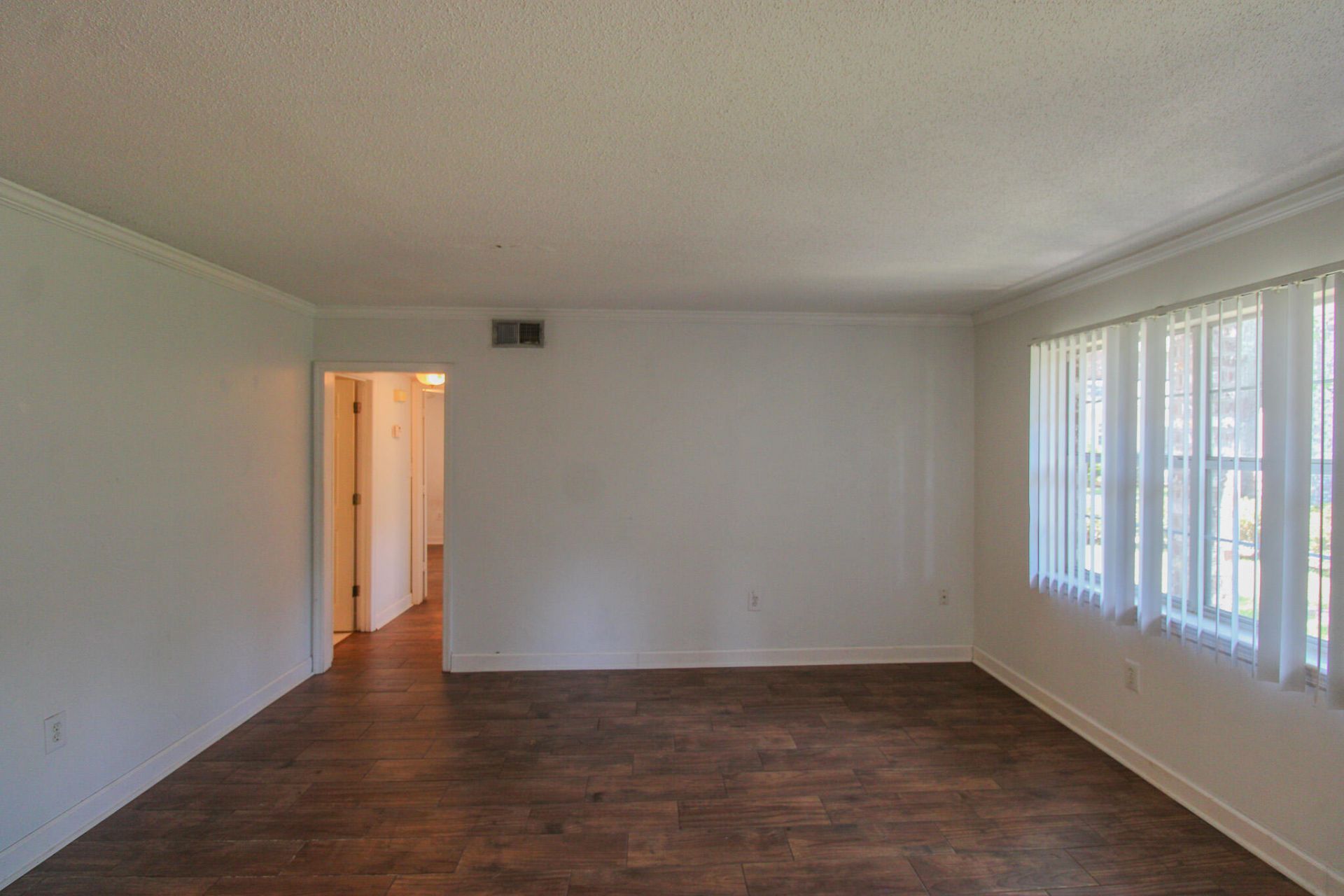 516 Arlington Drive Photo 4