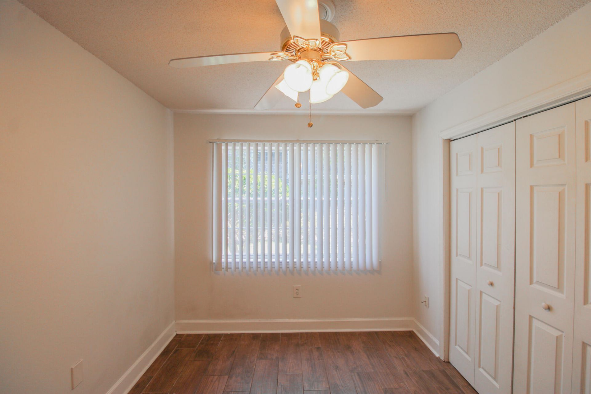 516 Arlington Drive Photo 6