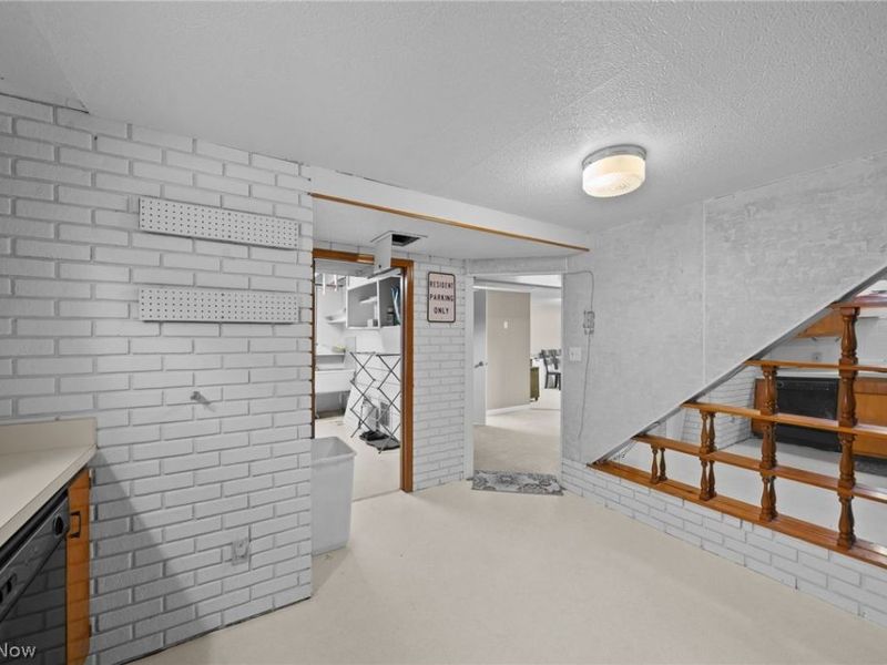 616 Plainfield Road, Akron, OH 44312 Photo 18
