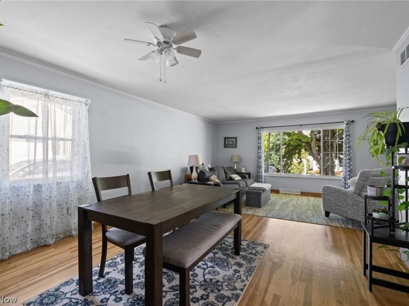 616 Plainfield Road, Akron, OH 44312 Photo 5