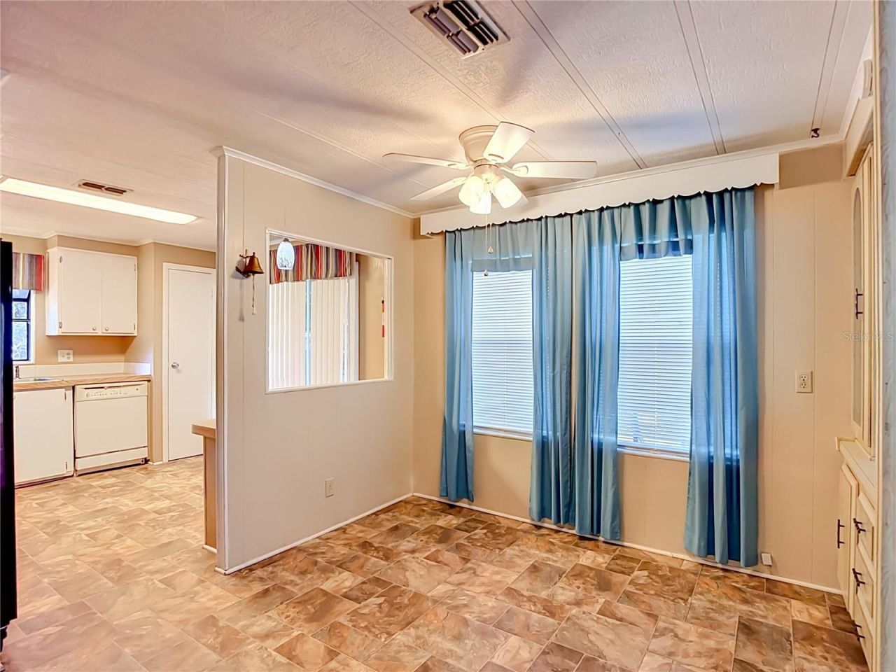 36912 Conley Street , Zephyrhills, FL 33541 Photo
