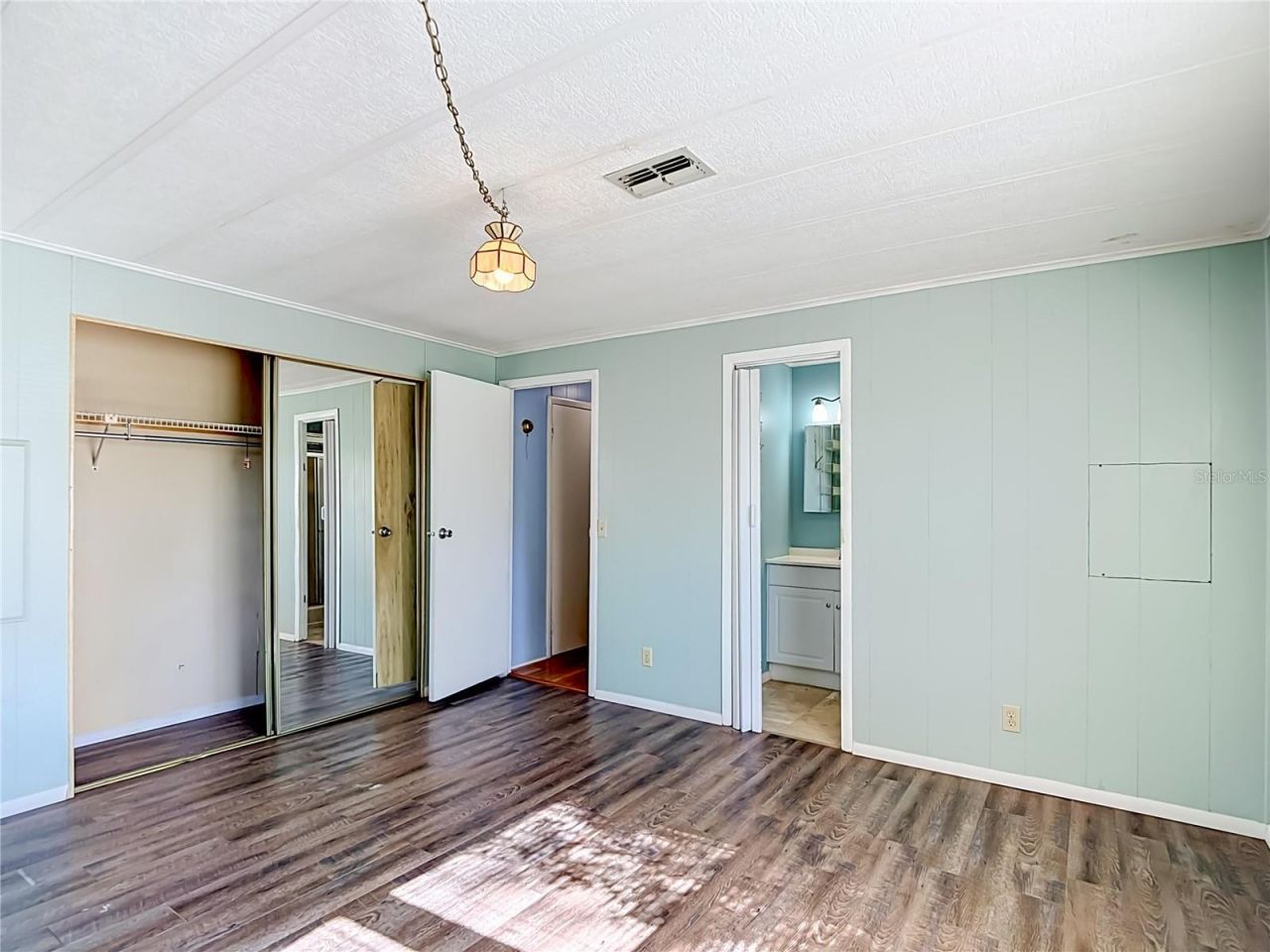 36912 Conley Street , Zephyrhills, FL 33541 Photo