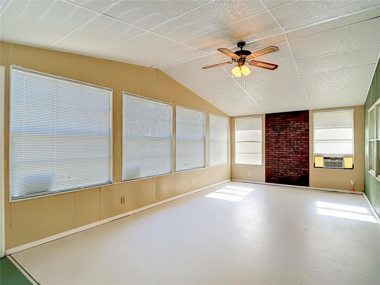 36912 Conley Street , Zephyrhills, FL 33541 Photo