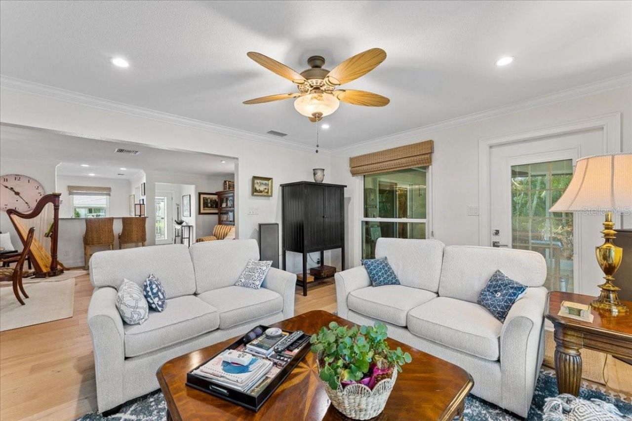 6710 121st Street, Seminole, FL 33772 Photo