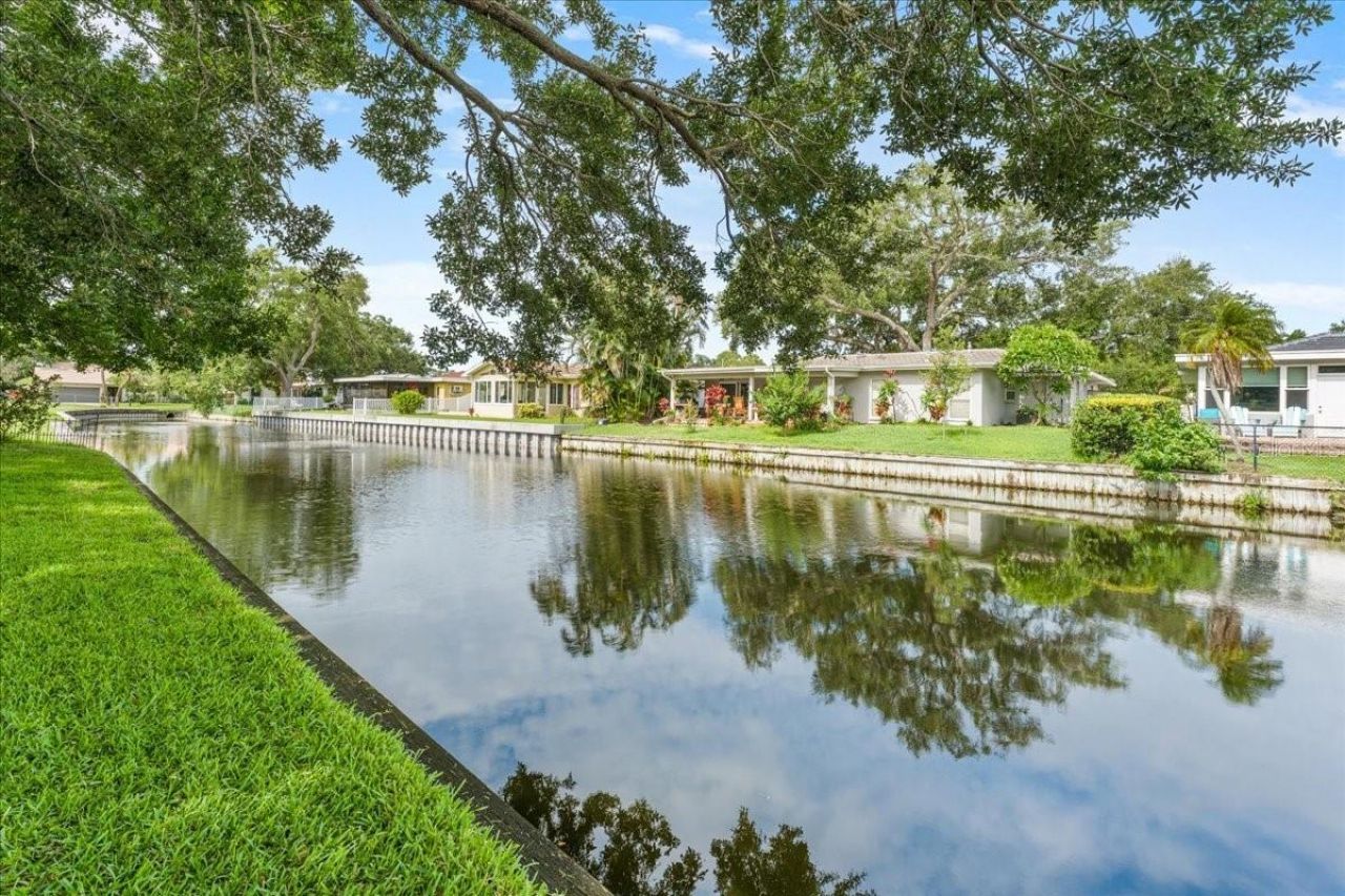 6710 121st Street, Seminole, FL 33772 Photo