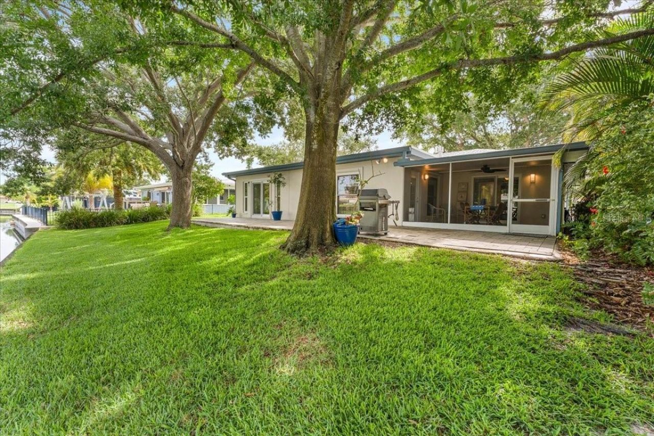6710 121st Street, Seminole, FL 33772 Photo