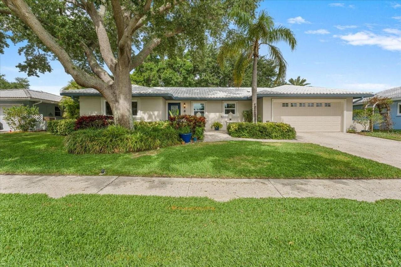 6710 121st Street, Seminole, FL 33772 Photo