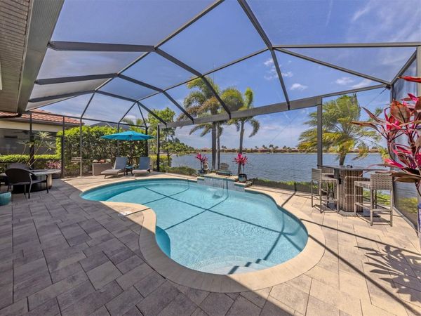 160 MARAVIYA BOULEVARD , NOKOMIS, FL 34275