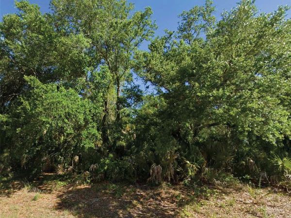 MATTOX CIRCLE , NORTH PORT, FL 34288