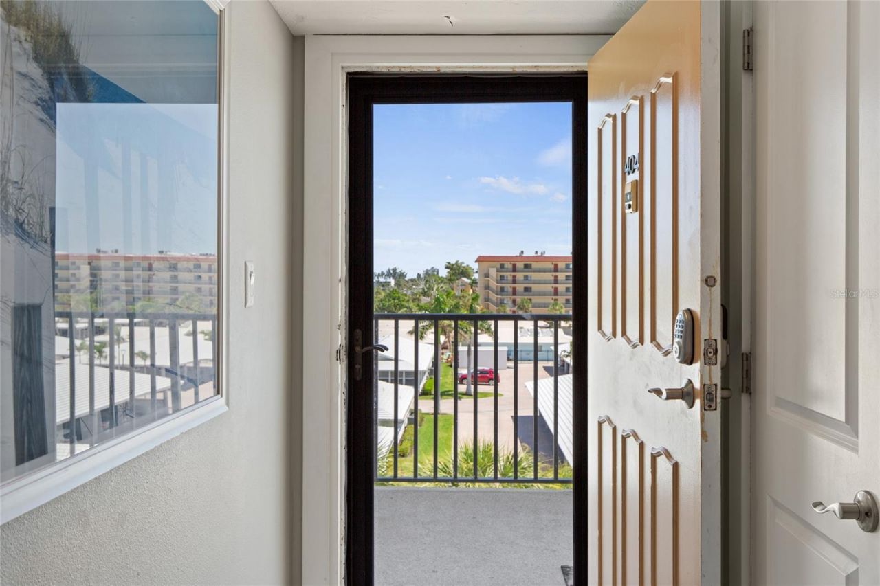 6266 Midnight Pass Road , Unit 404, Sarasota, FL 34242 Photo