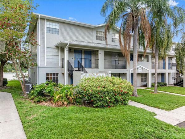 7200 E BANK DRIVE , TAMPA, FL 33617