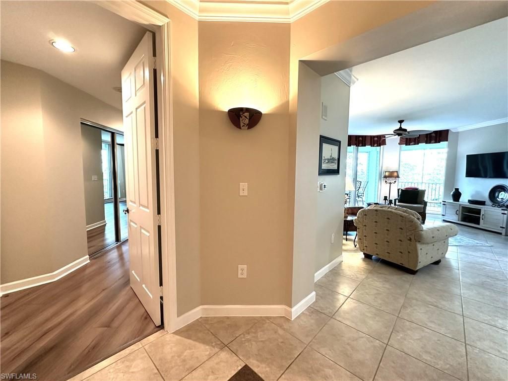 325 Dunes Blvd, Unit 306, Naples, FL 34110 Photo
