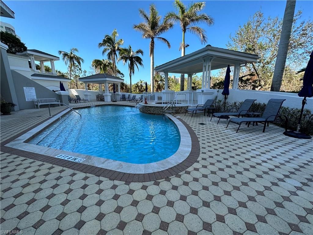 325 Dunes Blvd, Unit 306, Naples, FL 34110 Photo