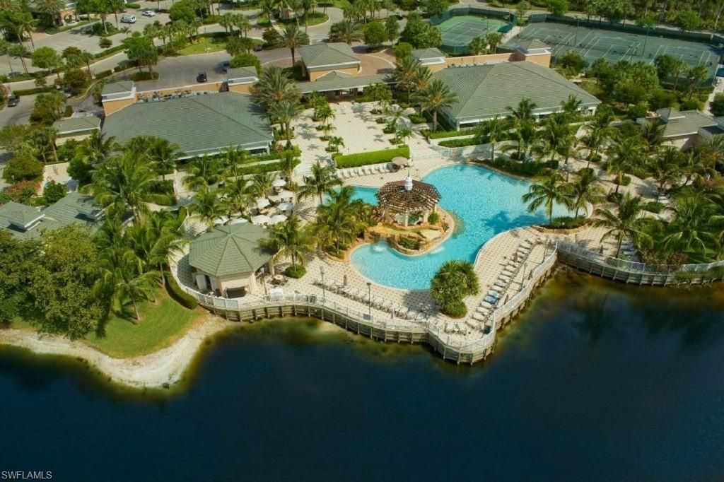 325 Dunes Blvd, Unit 306, Naples, FL 34110 Photo