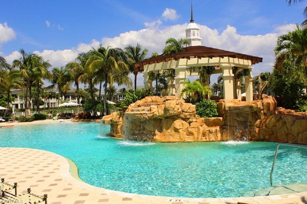 325 Dunes Blvd, Unit 306, Naples, FL 34110 Photo
