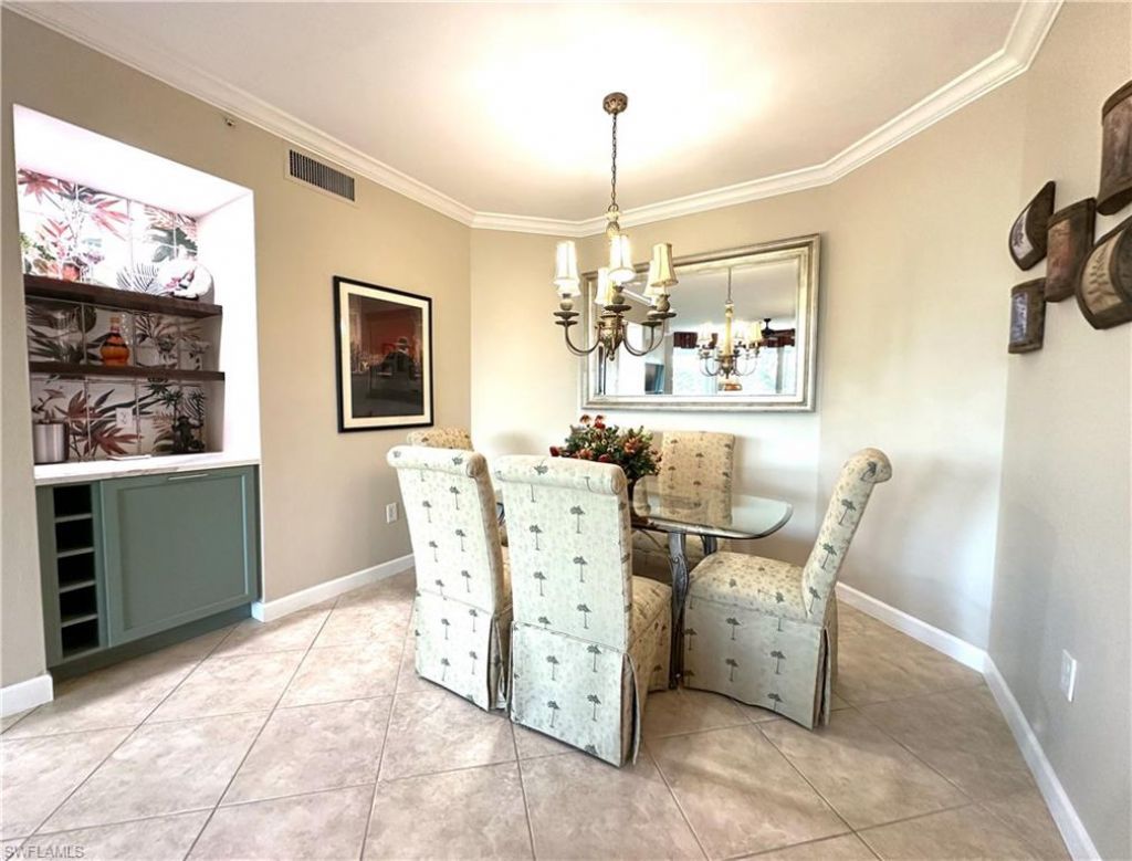 325 Dunes Blvd, Unit 306, Naples, FL 34110 Photo
