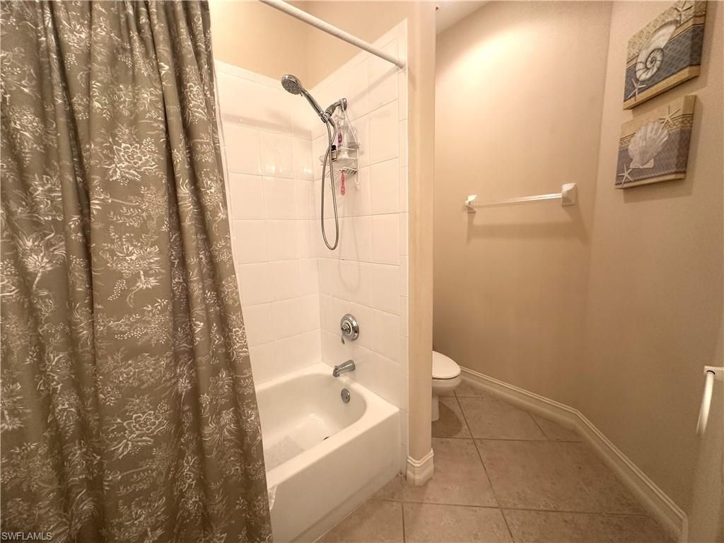 1634 Tarpon Bay Dr S, Unit 202, Naples, FL 34119 Photo