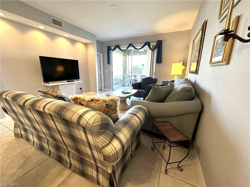 6670 Huntington Lakes Cir , Unit 103, Naples, FL 34119 Photo