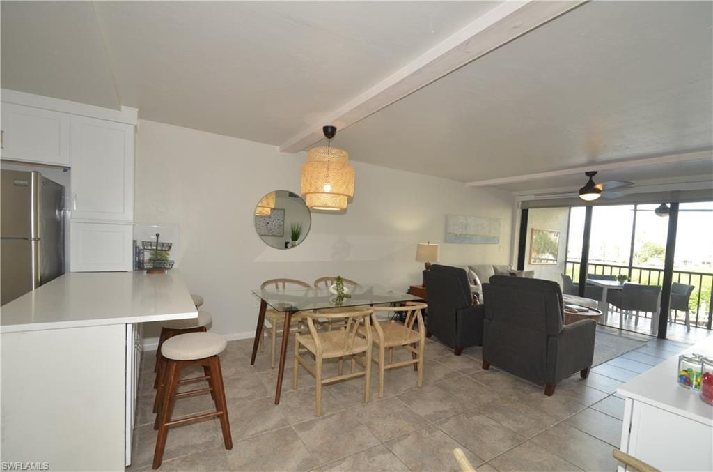 271 Southbay Dr , Unit 235, Naples, FL 34108 Photo