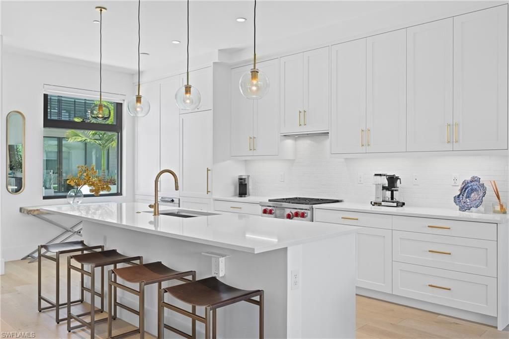 850 Central Ave , Unit 203, Other, FL 34102 Photo