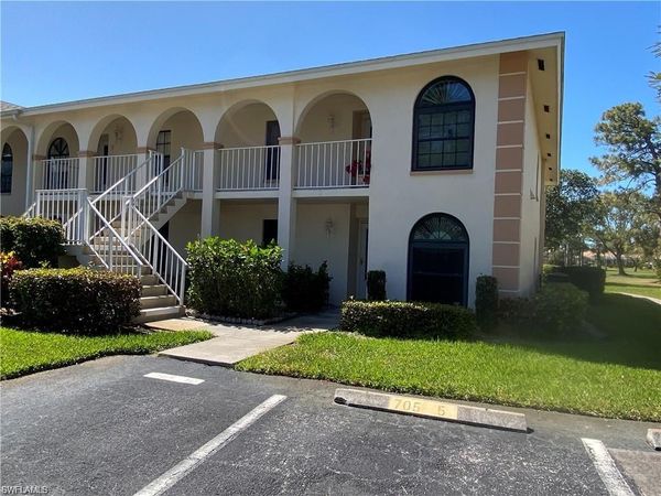 705 Augusta BLVD , Unit 705-5, NAPLES, FL 34113