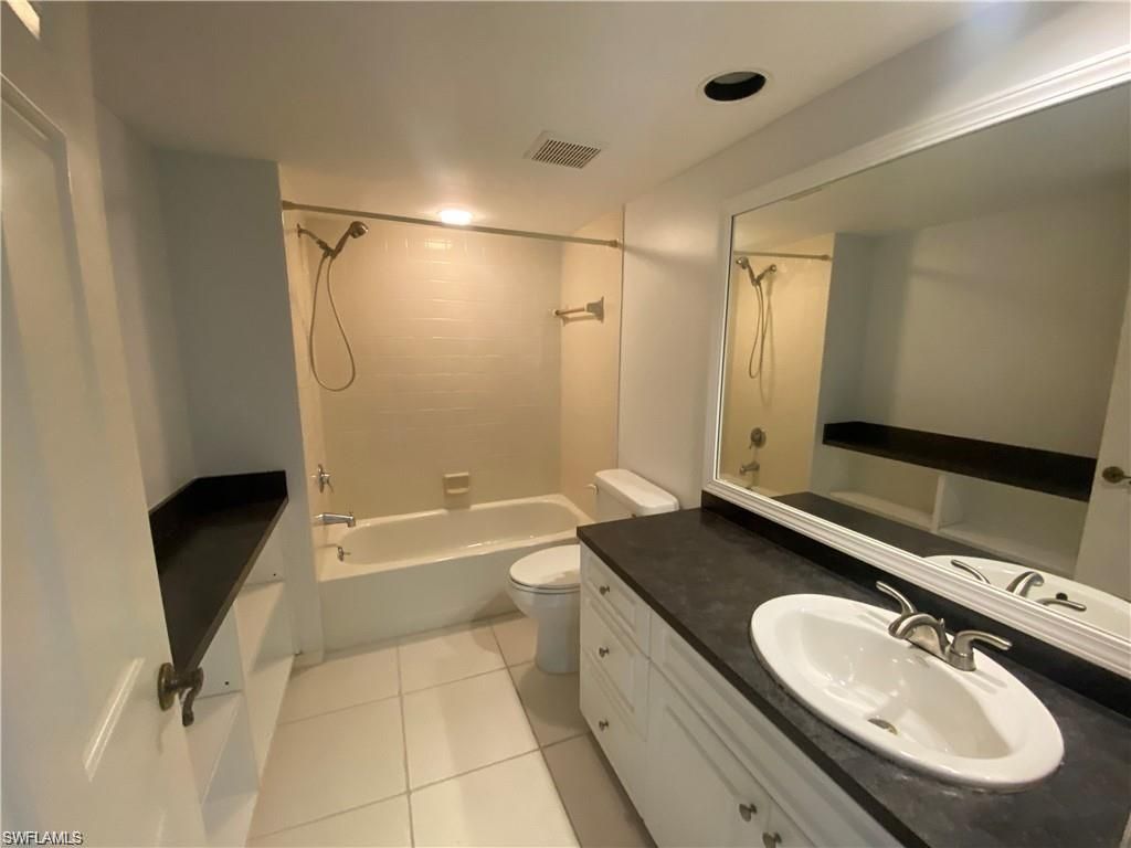 705 Augusta Blvd, Unit 705-5, Naples, FL 34113 Photo