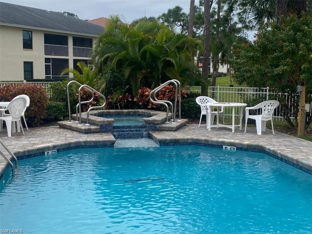 705 Augusta Blvd, Unit 705-5, Naples, FL 34113 Photo