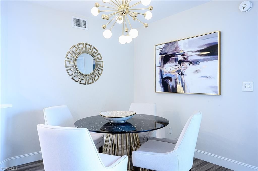586 Beachwalk Cir, Unit O-205, Naples, FL 34108 Photo