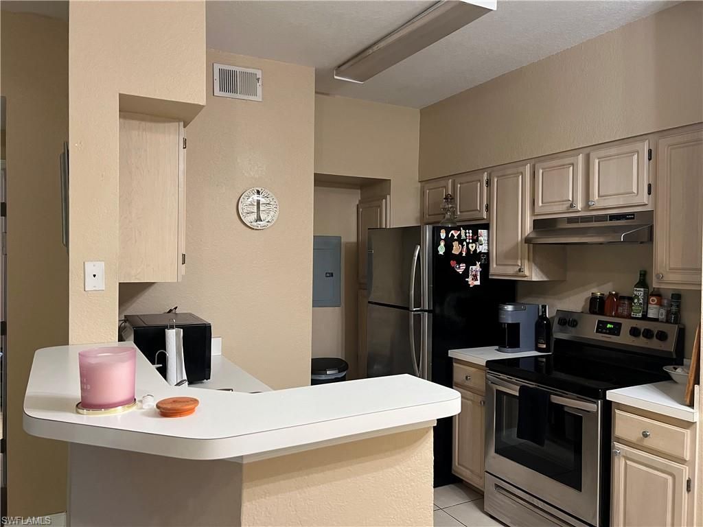 23500 Walden Center Dr , Unit 106, Estero, FL 34134 Photo