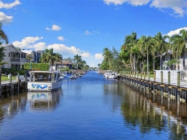 1686 Blue Point AVE , Unit B7, NAPLES, FL 34102