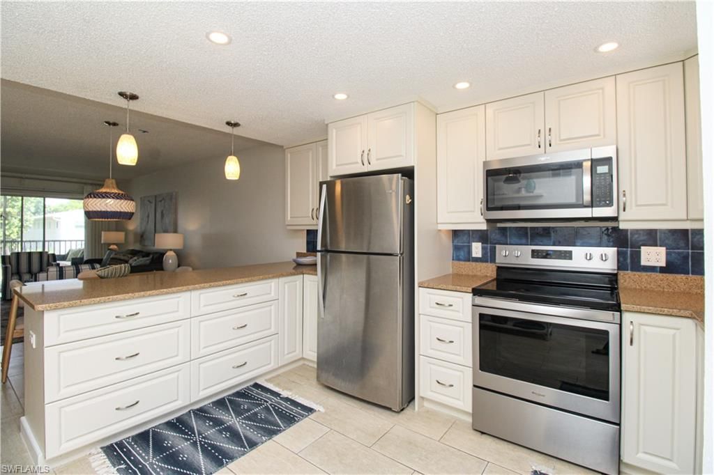 1686 Blue Point Ave, Unit B7, Naples, FL 34102 Photo