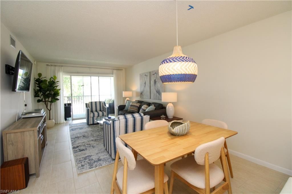 1686 Blue Point Ave, Unit B7, Naples, FL 34102 Photo