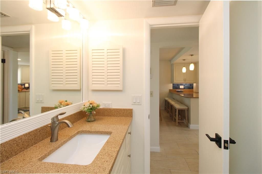 1686 Blue Point Ave, Unit B7, Naples, FL 34102 Photo