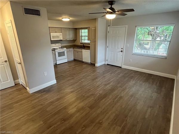 3325 Airport RD N, Unit B8, NAPLES, FL 34105