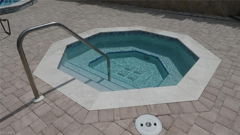 17156 Ravens Roost , Unit 7, Fort Myers, FL 33908 Photo