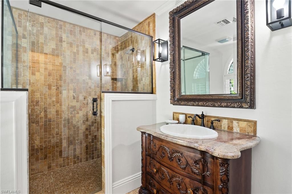 2201 Beacon Ln, Naples, FL 34103 Photo
