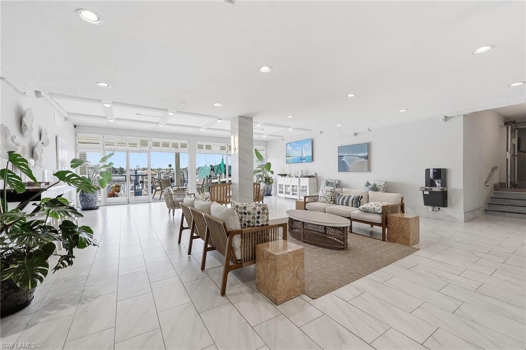 900 Broad Ave S, Unit 125, Naples, FL 34102 Photo