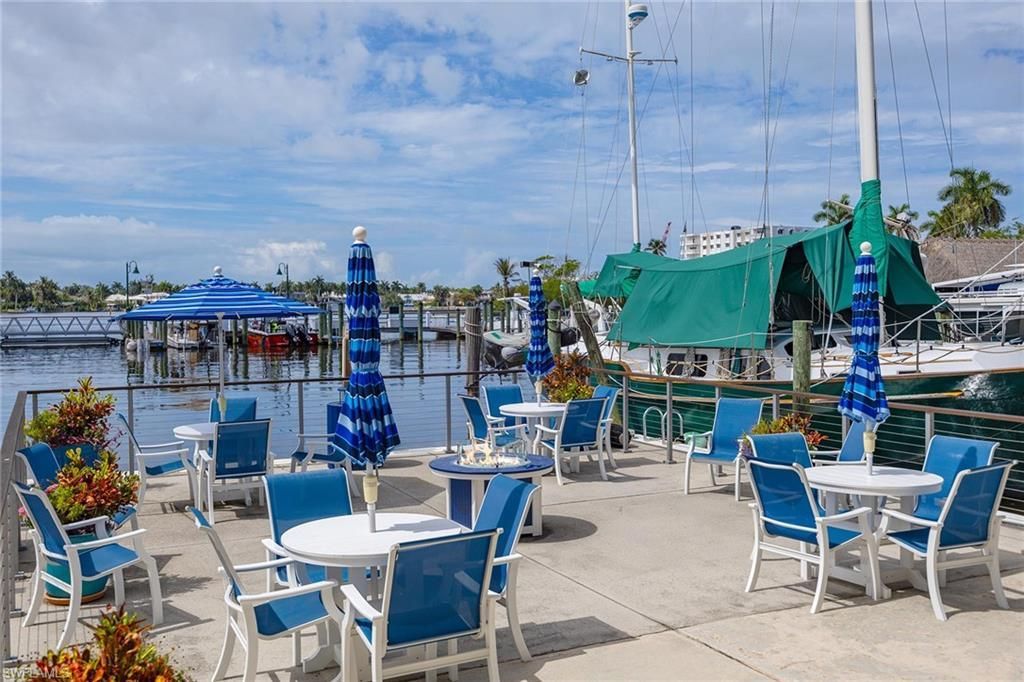 900 Broad Ave S, Unit 125, Naples, FL 34102 Photo