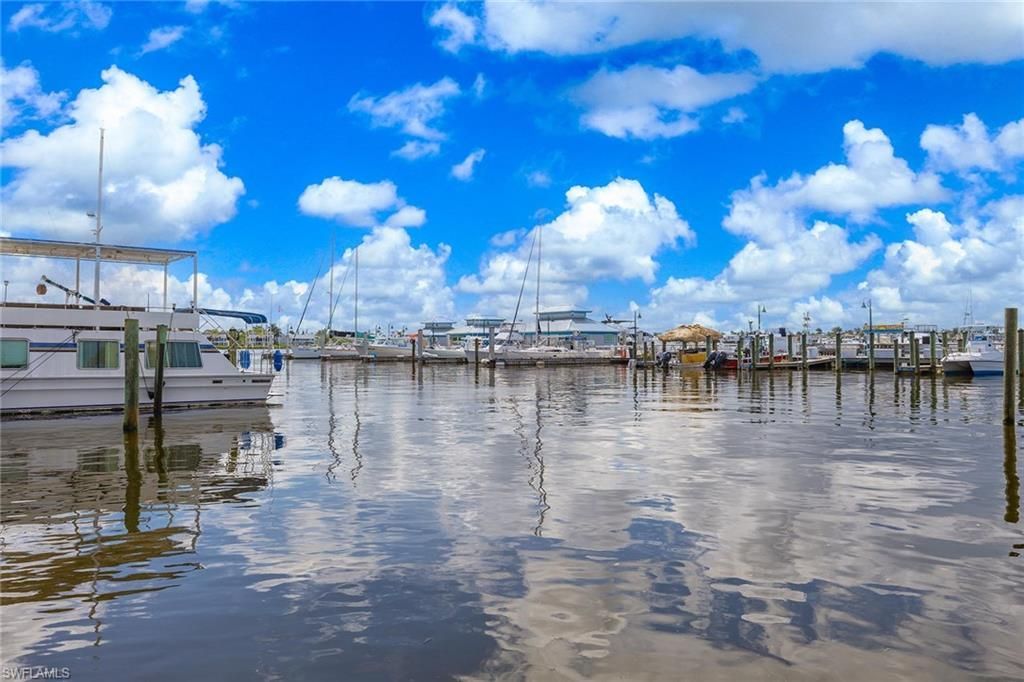 900 Broad Ave S, Unit 125, Naples, FL 34102 Photo